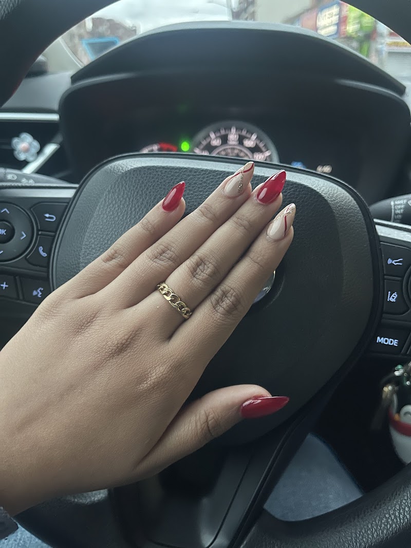 Halloween Nails nail design by Envy Nails Salon in New York