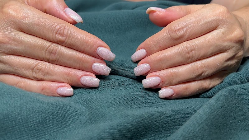 Pink Nails nail design by Nail Angeles 11:11 in Los Angeles