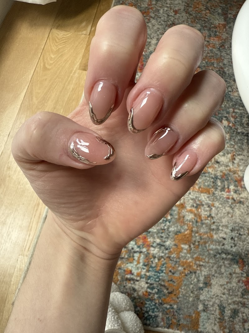 Nail Art at Tsou Beauty Lounge in New York