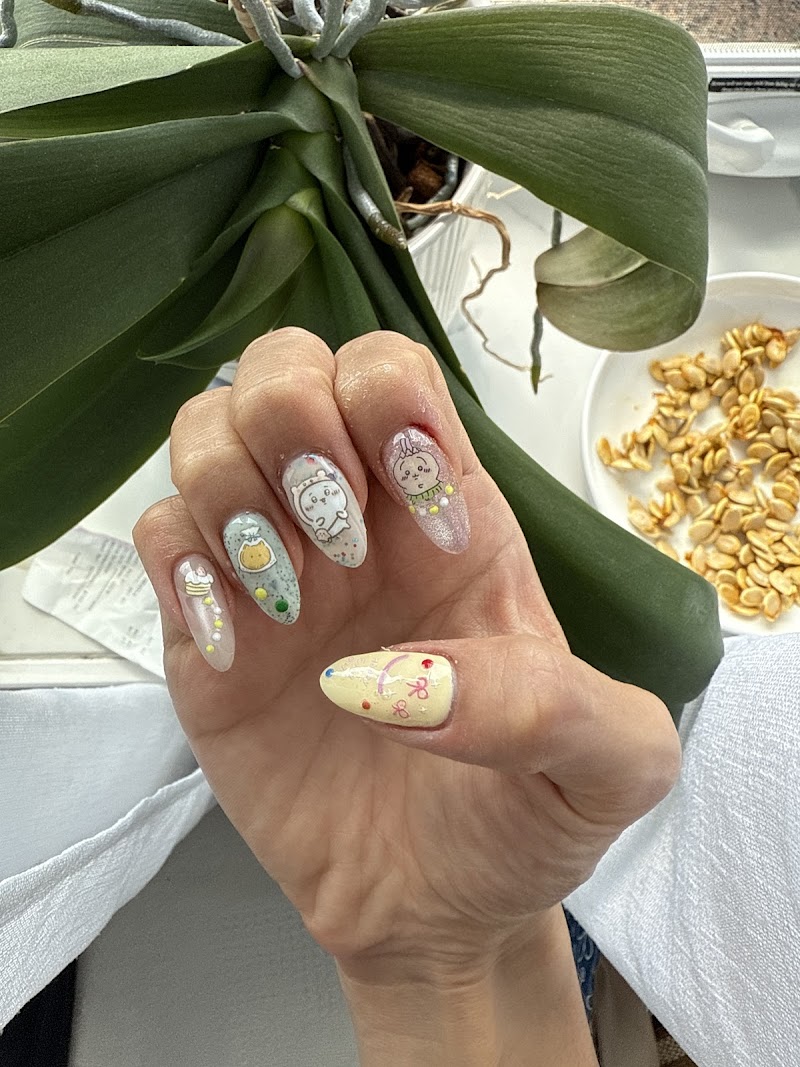 Chrome Nails nail design by Laika Nails and Lashes