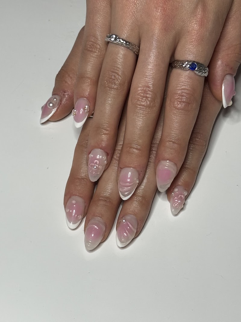 BIAB nail design by SNKRBAEART in New York