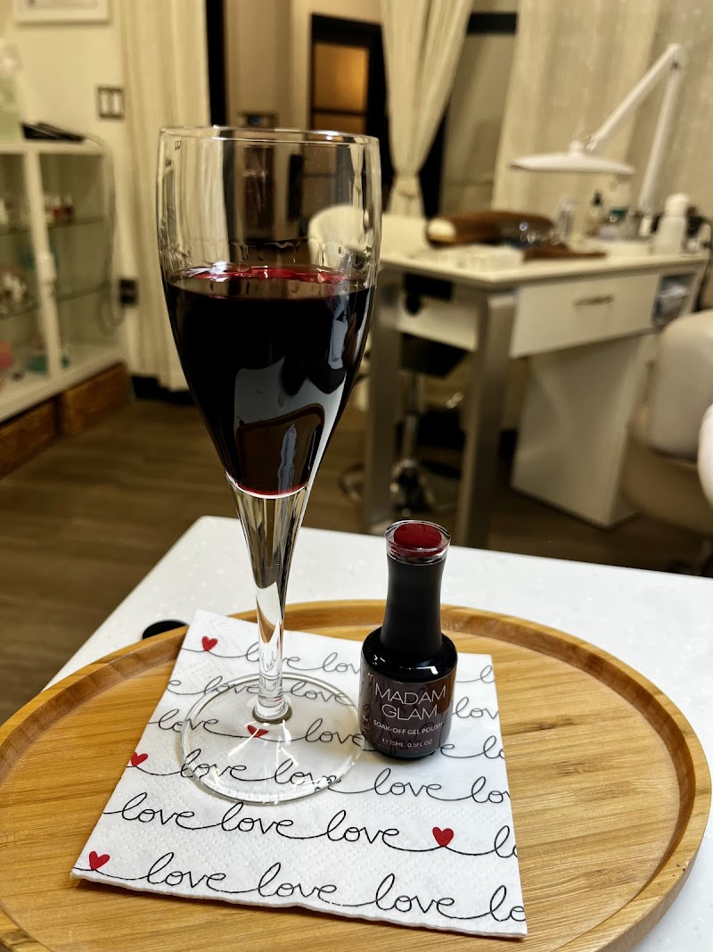 Winter Nails nail design by The Dazzle Nails Boutique in Miami