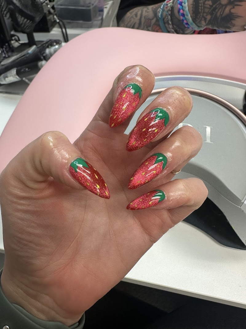 Fall Nails nail design by Nail Club in Los Angeles