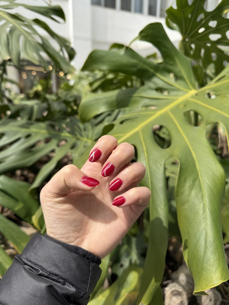 Wedding Nails nail design by Organic Nail Spa by Amy in Los Angeles