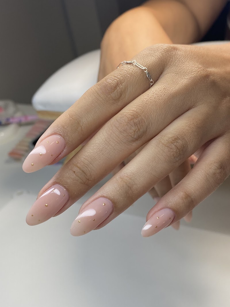 Best Nail Salons in London: Where to Book in 2026