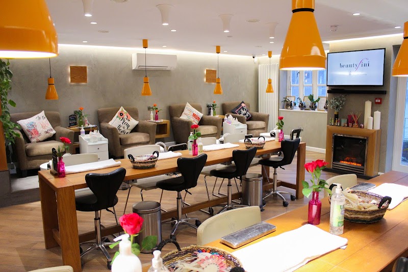 Beautyfini | Canary Wharf - Nail Salon in London