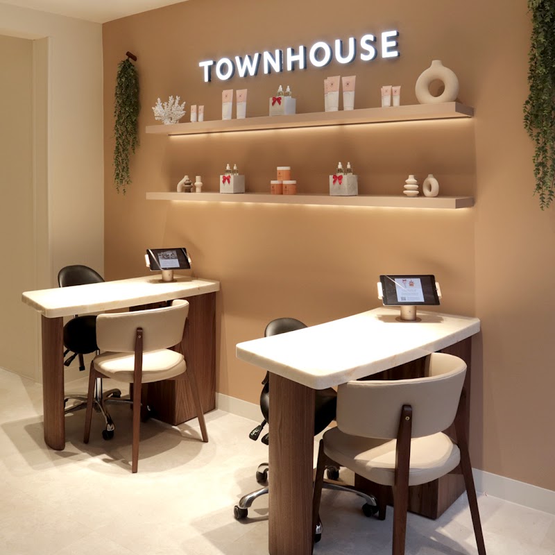 Nail Salon at Townhouse Nail Salon, Clapham in London