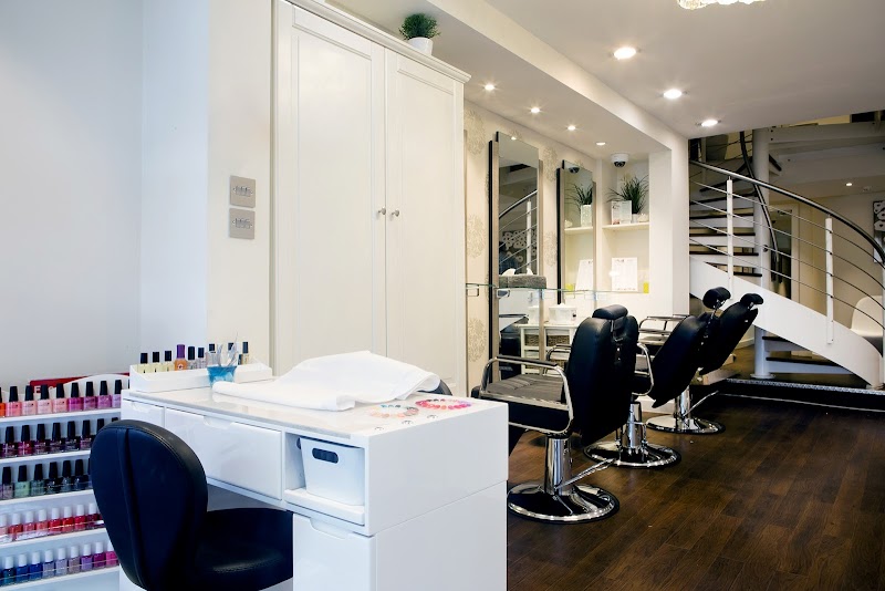 Nail Salon at Anya Spa@angel in London