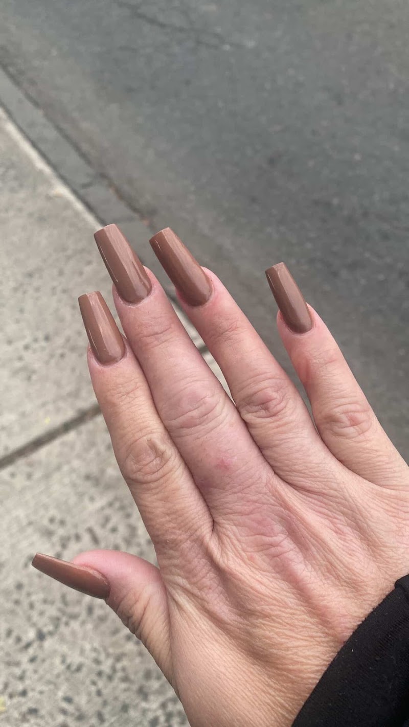 Floral Nails nail design by Marian Nails