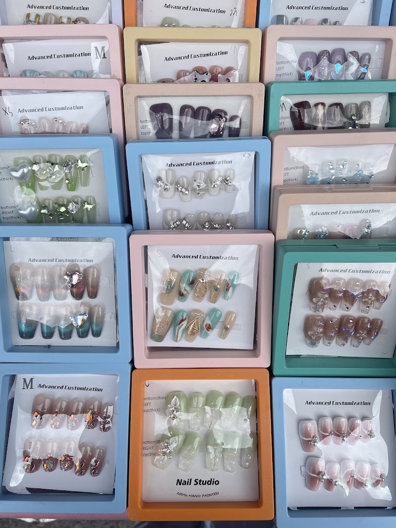 Nail Art at Yuc Nails in London