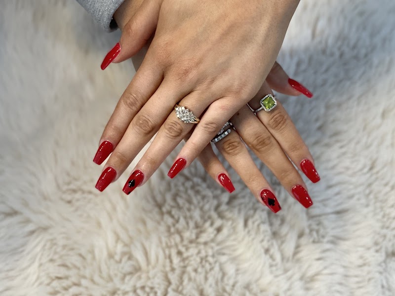 Coffin Shape at Rosé Nail Lounge in Miami