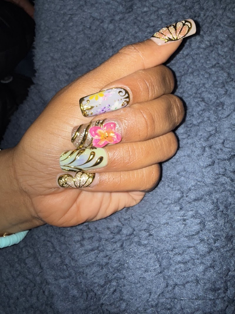 Boho Nails nail design by Vanity Projects in New York