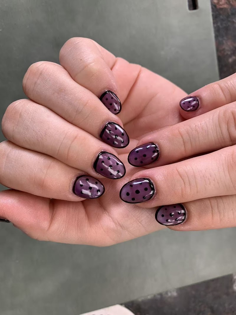 Chrome Nails nail design by Green Fresh Nails in New York