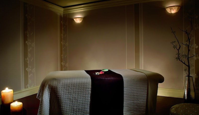 Nail Salon at The Ritz-carlton SPA Coconut Grove, Miami in Miami