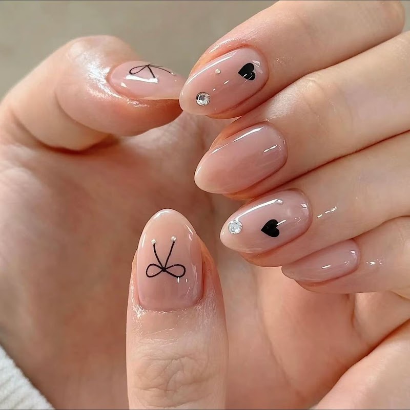 Valentine's Nails nail design by W+ Nails Bar in New York