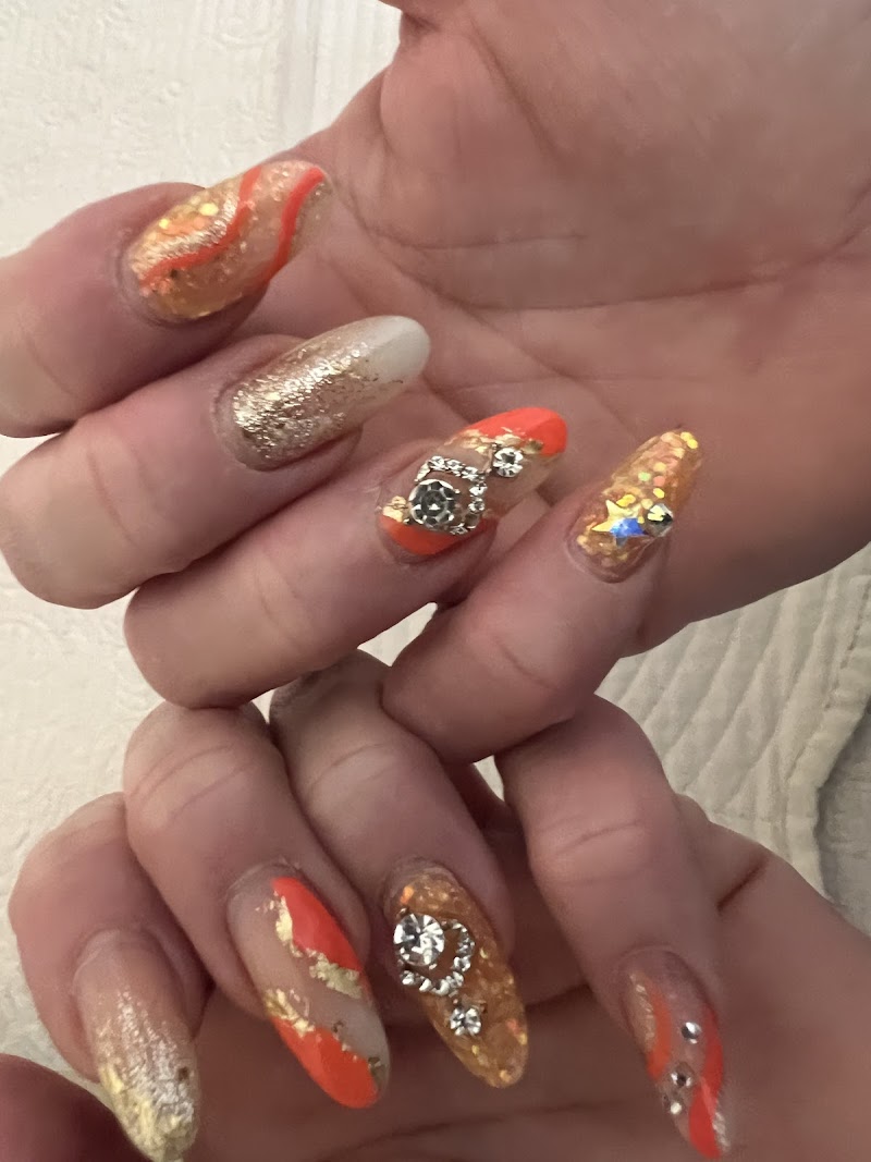 Christmas Nails nail design by Perfect Ten in London
