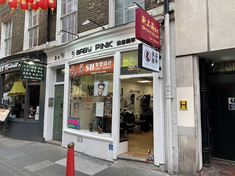 Nail Salon at Babypink Nail & Beauty in London