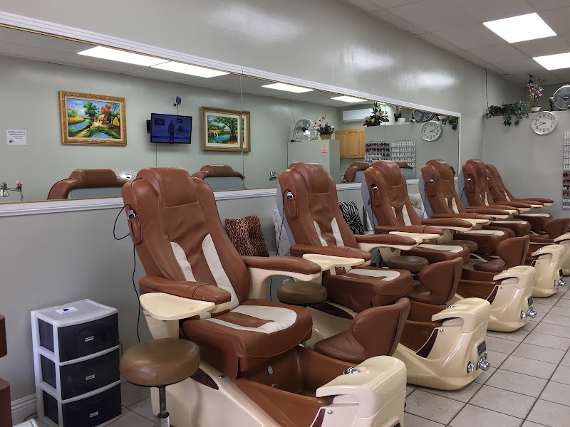 Neon Nails nail design by Nail Creation in Los Angeles