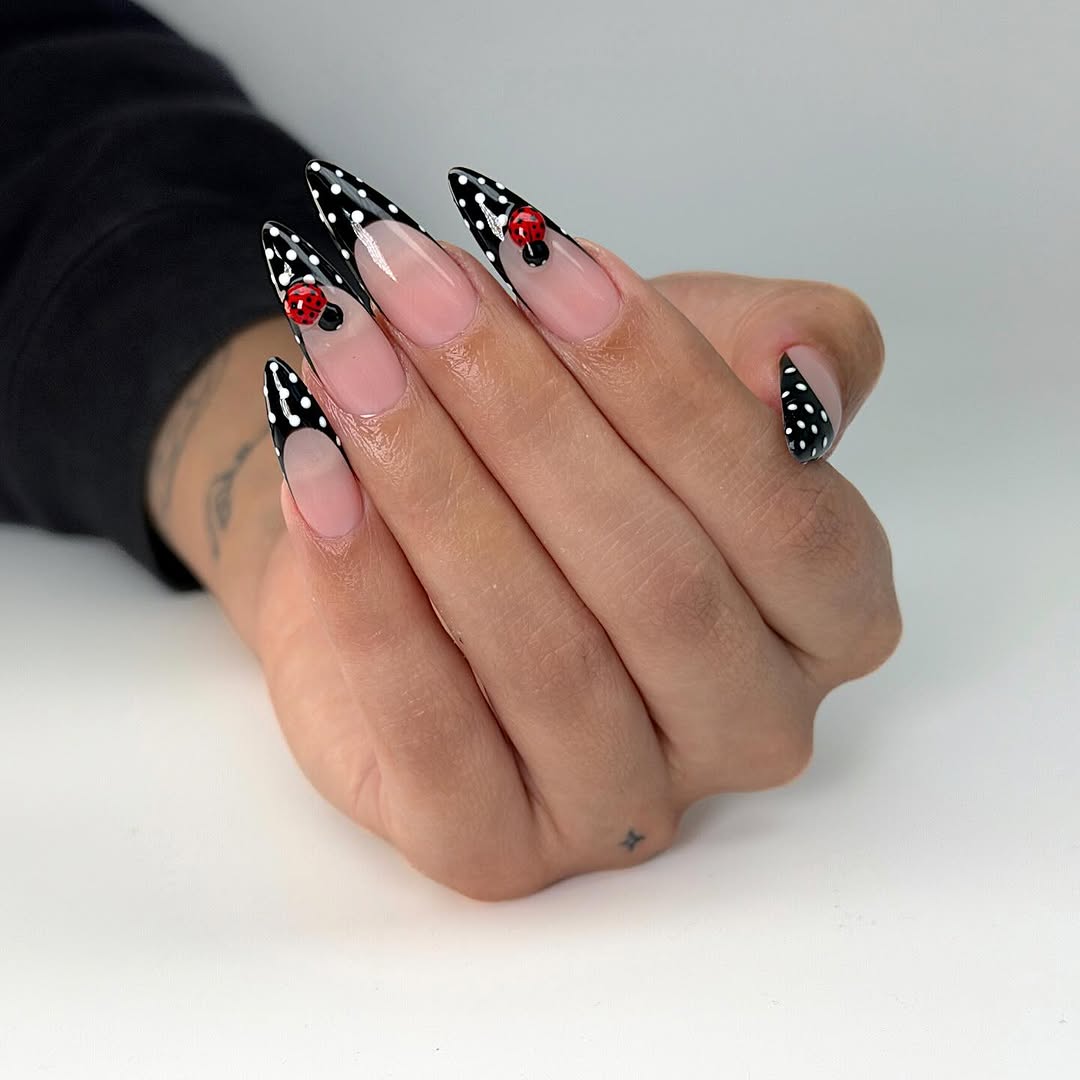 Stiletto Nails nail design by NailBox Miami in Miami