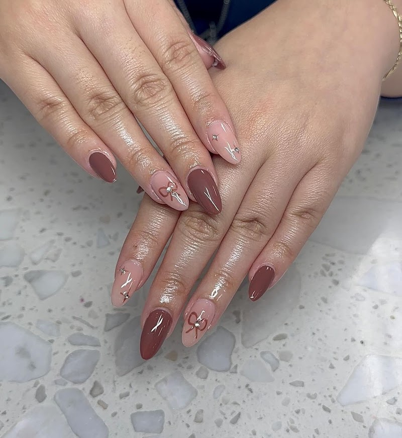 Stiletto Nails nail design by Sky Nails in Miami