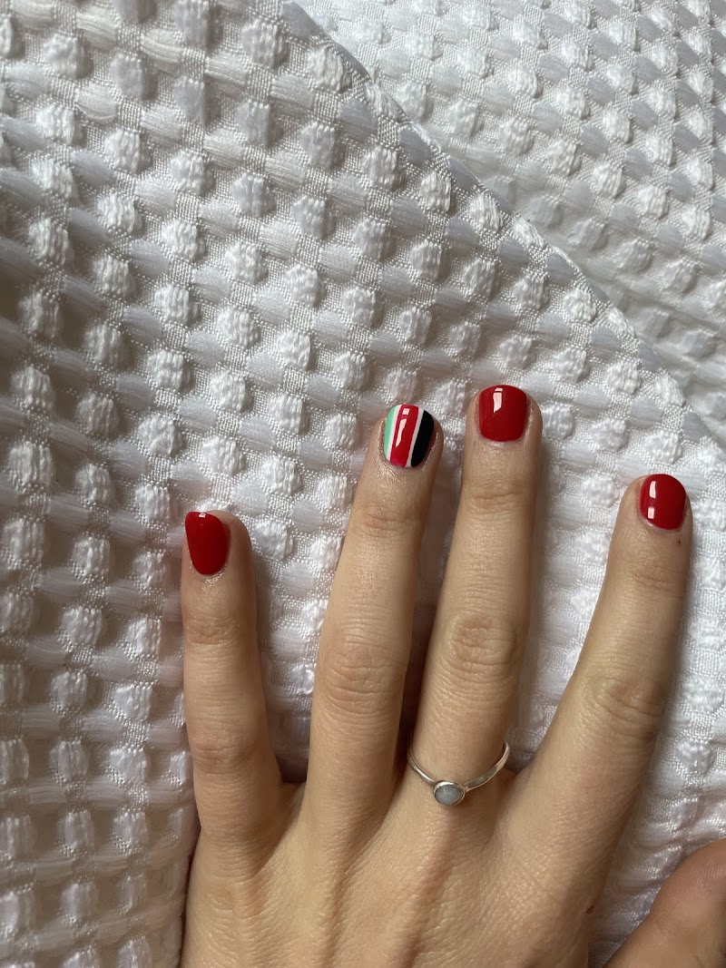 Winter Nails nail design by LITTLE CHELSEA NAILS in London