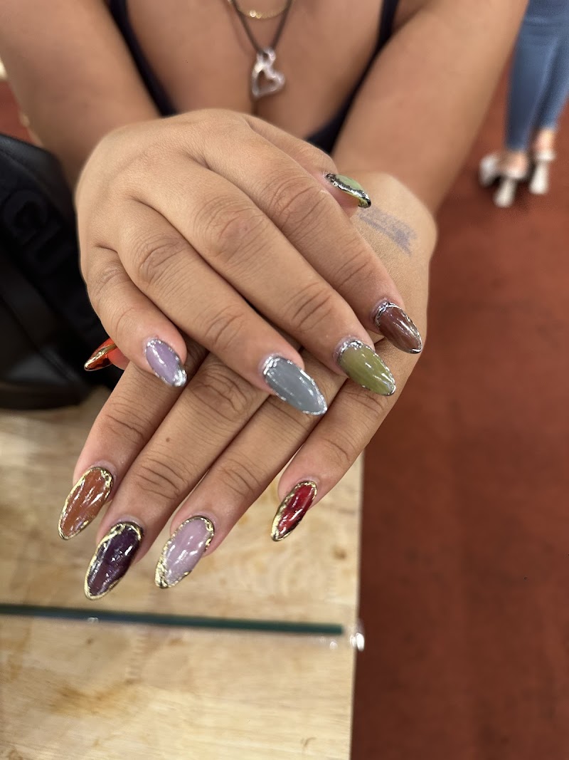 Nail Art at Elegant Nails on Wells in Chicago