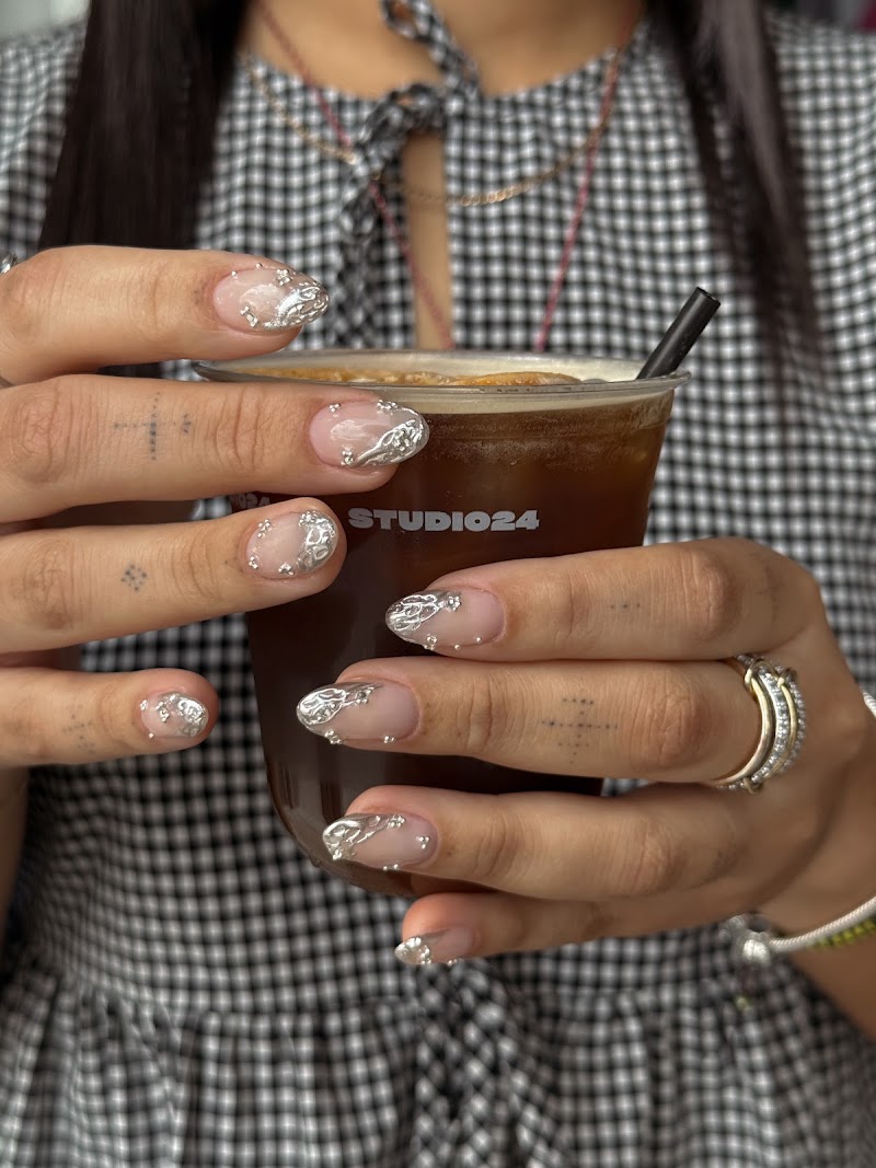 Almond Nails nail design by IRISSTHETICS in Miami