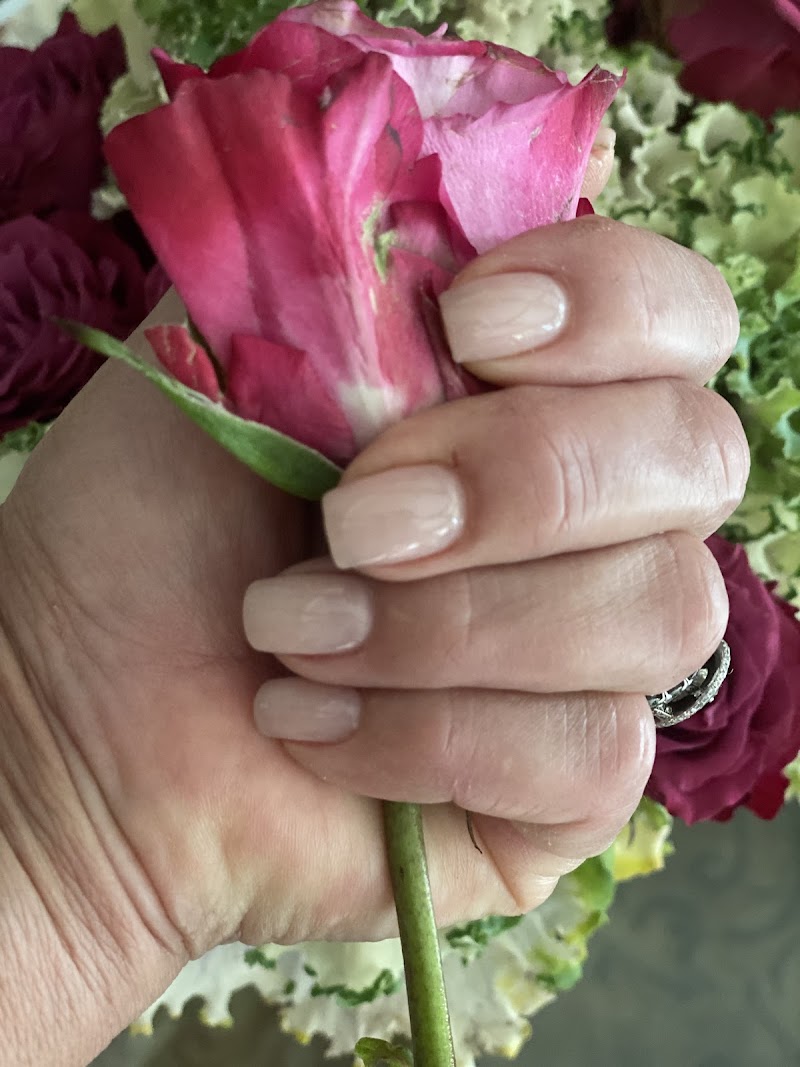 Wedding Nails nail design by AMQ Beauty & Salon in Los Angeles