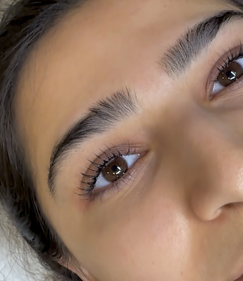 BIAB nail design by The Manicure Hub in London