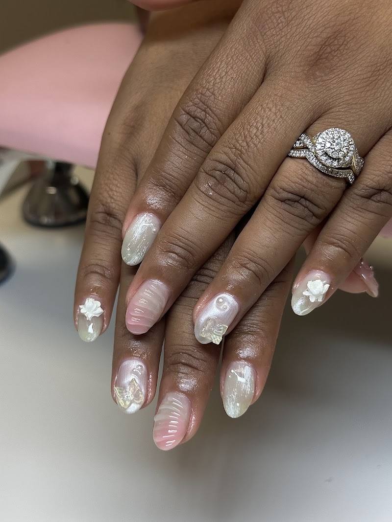 Nail Art at Spicy Nails by Hannah in Los Angeles