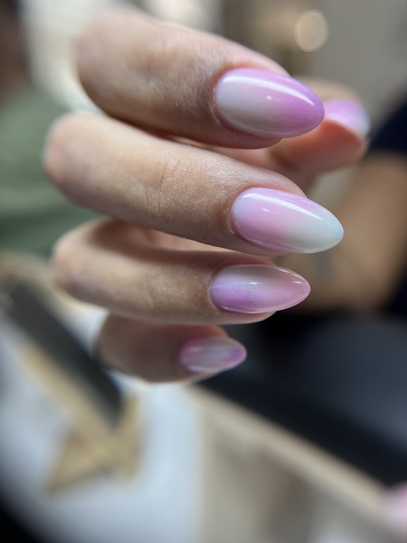 Christmas Nails nail design by Say-It Nails 2 - Downtown in New York