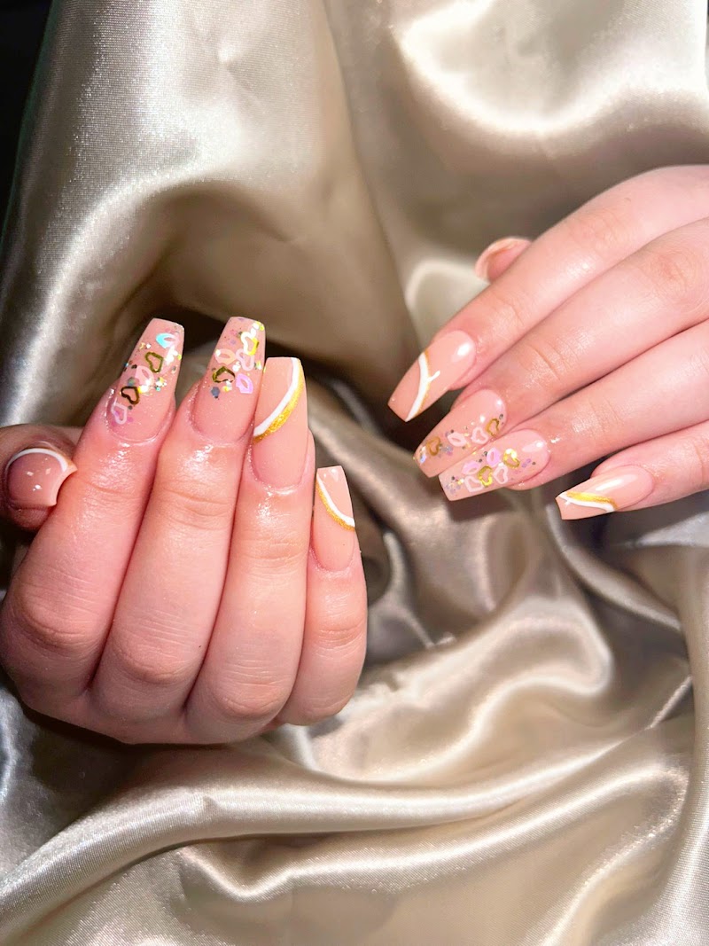 Nail Art at Michael Nails Salon. in New York