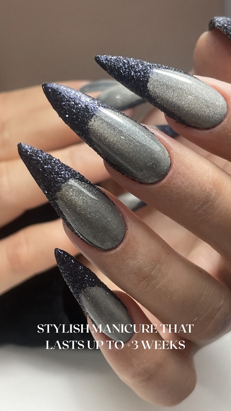 Ombré at Seva Nails and Beauty in Miami