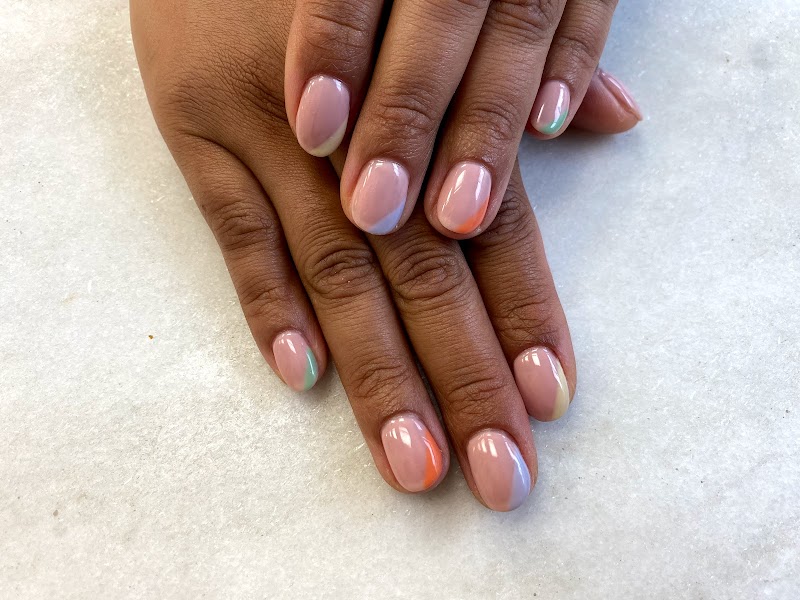 Ombré at Li's Luxury Nails in London