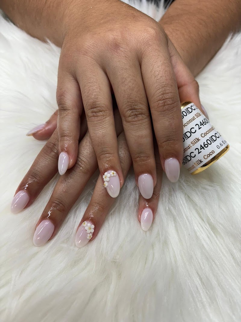 Ly's Nails Salon - Nail Salon in Miami