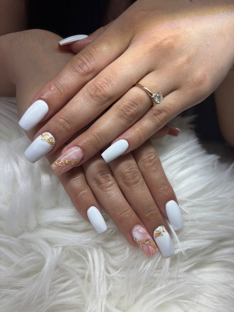 Nail Art at Ly's Nails Salon in Miami