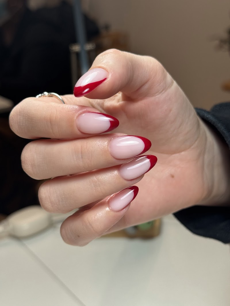 Nude Nails nail design by Mani Muse - Russian manicure in New York