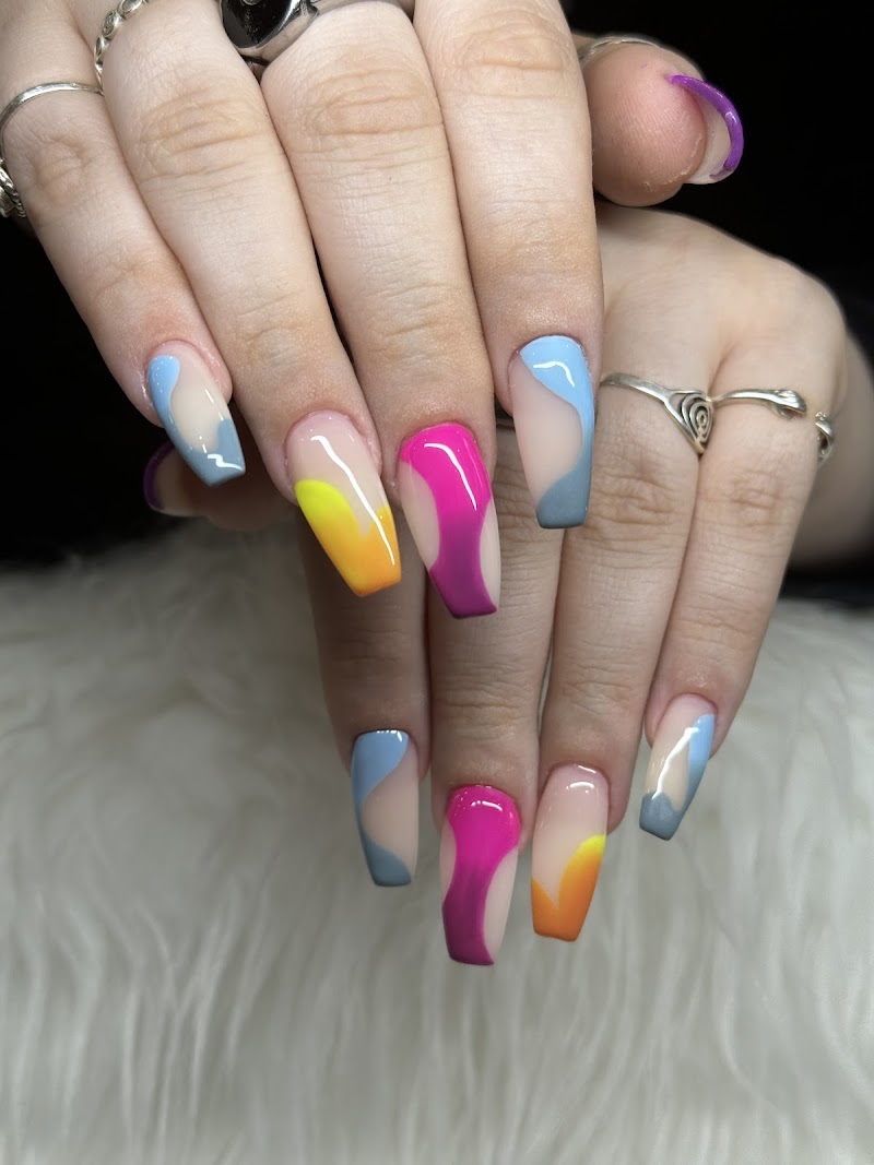 Ombré at Brooklyn Nails & SPA in New York