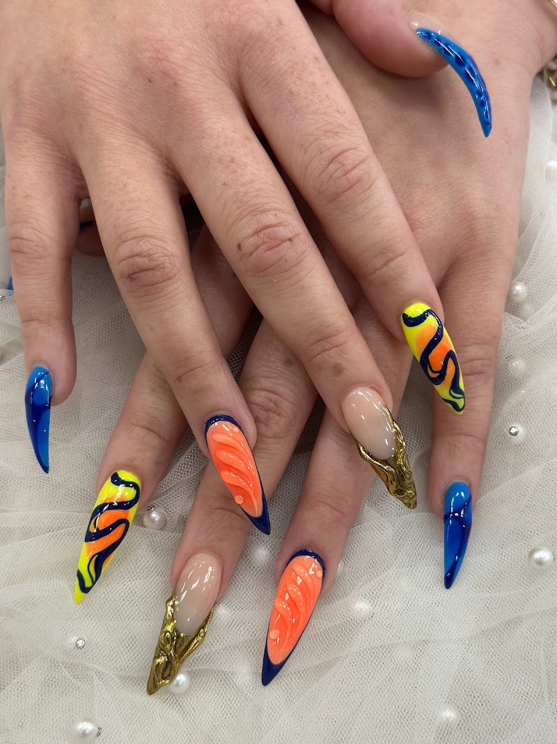 Nail Art at United Hair & Nail in New York
