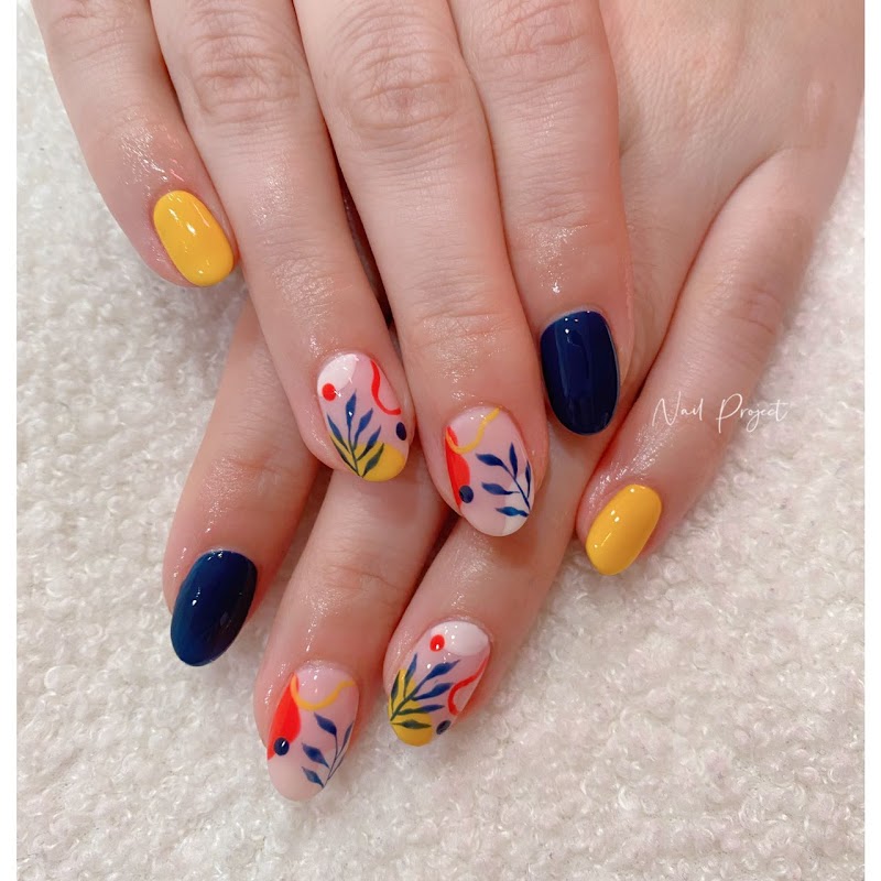 Y2K Nails nail design by Nail Project | Non-Toxic Manicure & Pedicure Brooklyn | Nail Salon in New York