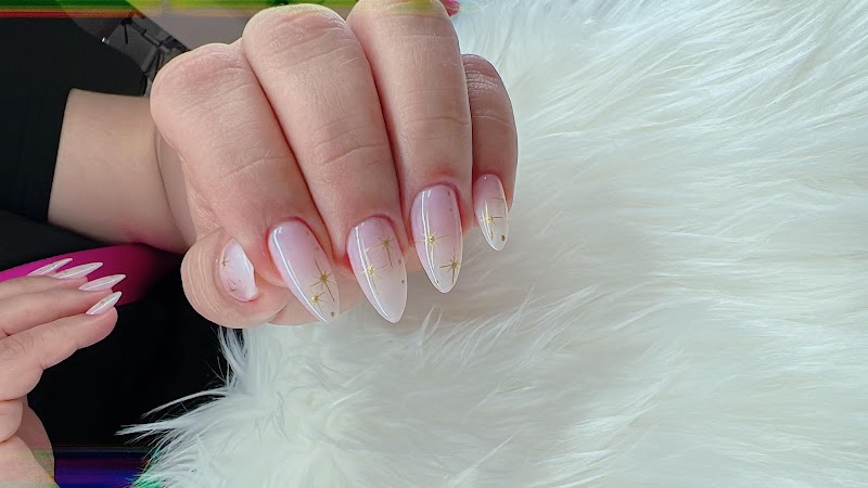 French Tip Nails nail design by Red Beauty & Nails in Los Angeles