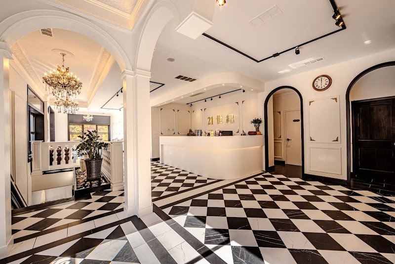 Nail Salon at Sai Kay 21 Beauty Skincare in New York