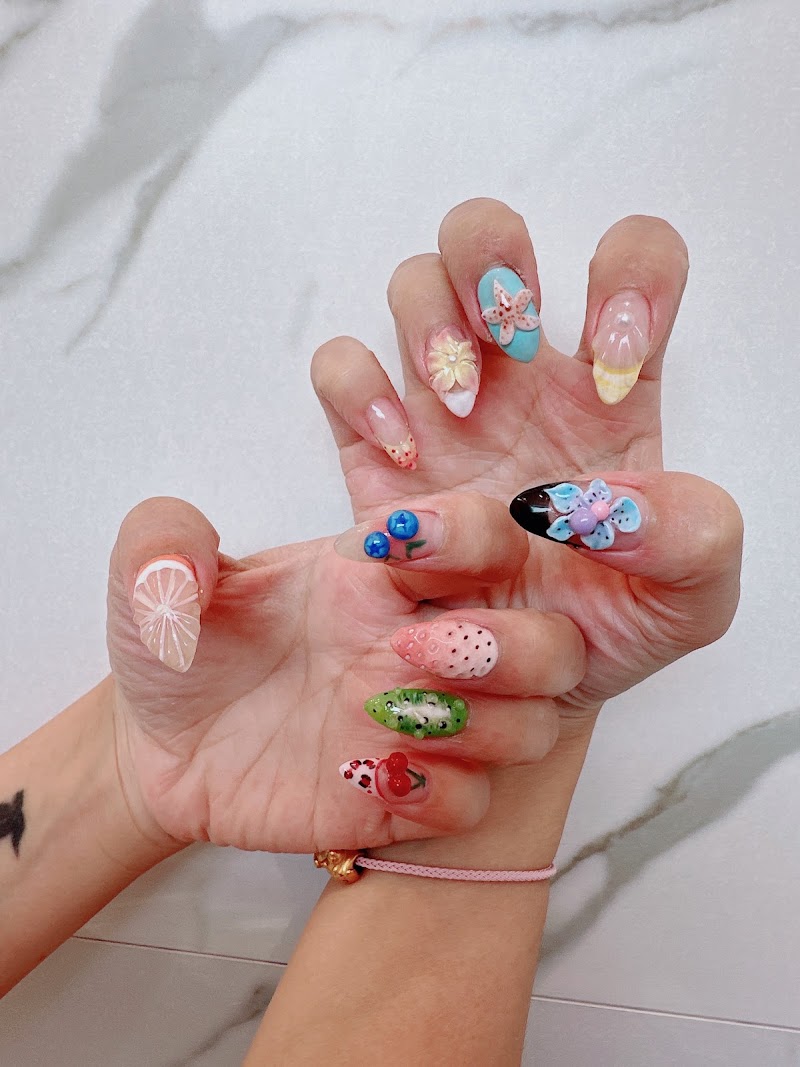 BIAB nail design by Flourish DYC Nail Spa & Beauty Facial in New York