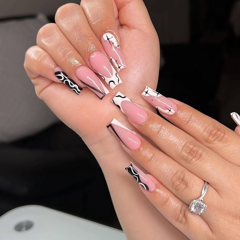 Nail Art at Nails Lashes NYC - Russian Manicure Manhattan in New York