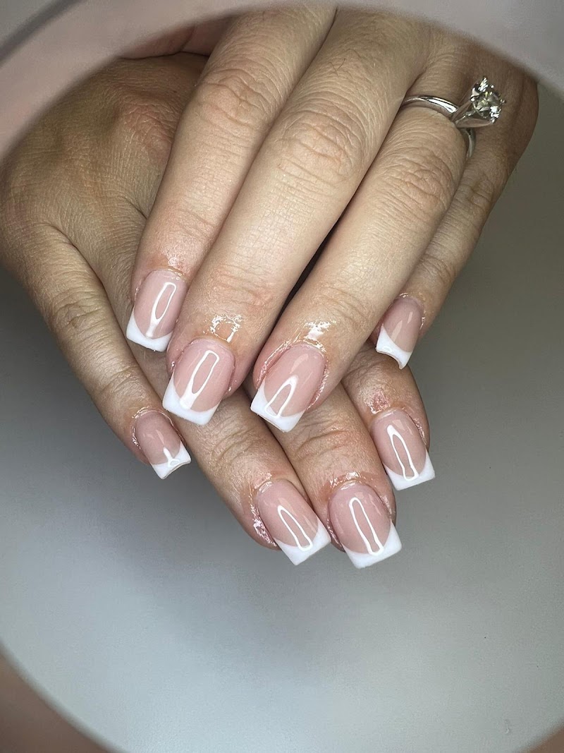 Coastal Nails nail design by Forever 21 Nail Lounge in Miami