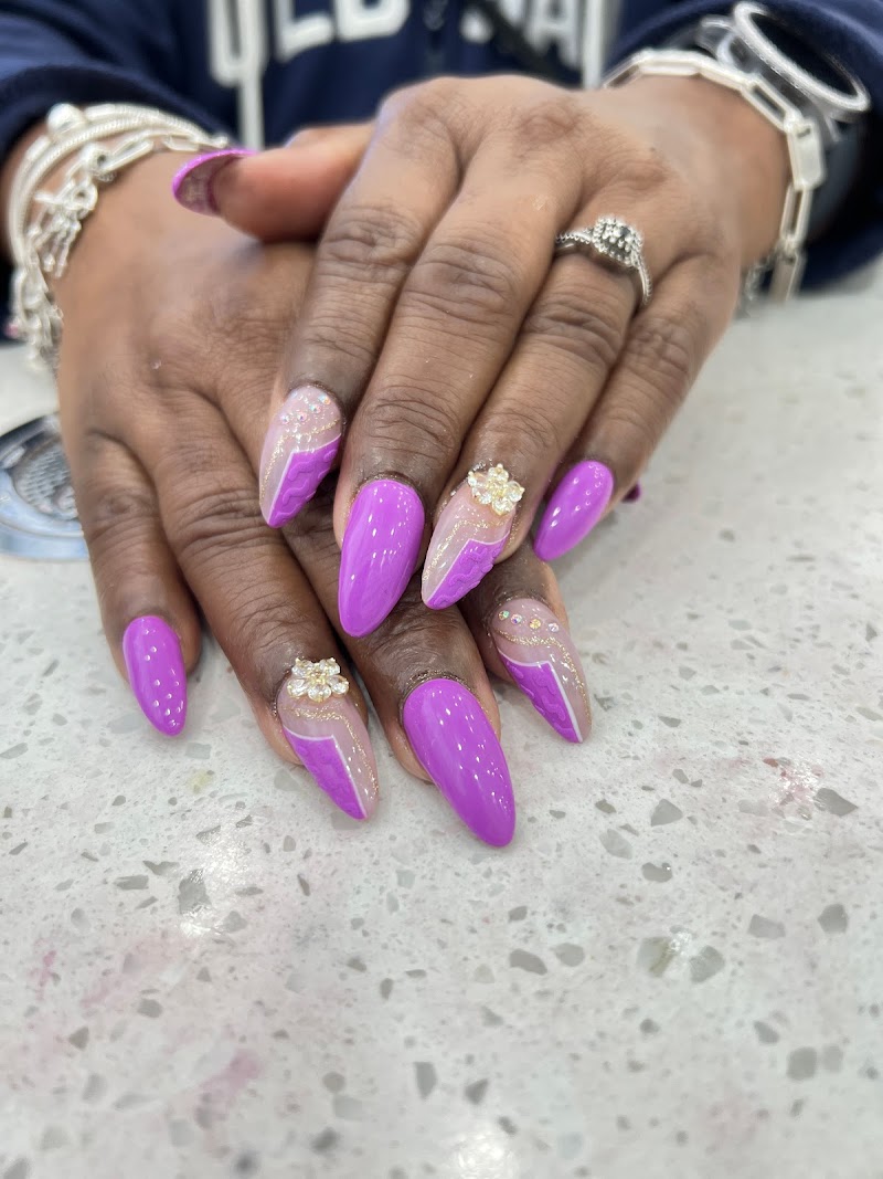 Neon Nails nail design by Darling Nails & Spa in New York