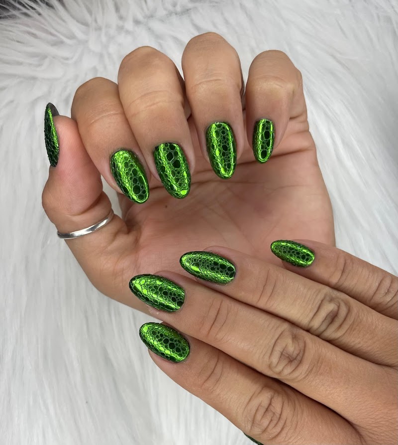 Nail Salon at Cosa Bella Beauty Salon and SPA in Miami