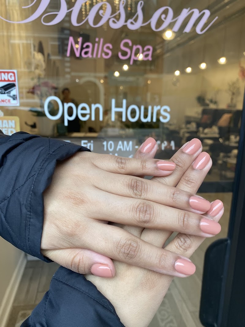 Wedding Nails nail design by Blossom Natural Nails in Chicago