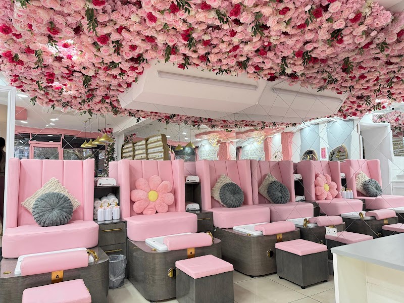 BIAB nail design by Tanya Beauty and Spa in London