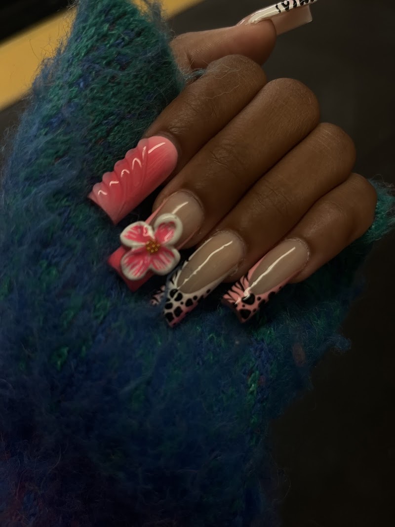 Nail Art at The Posh Nail Co in New York